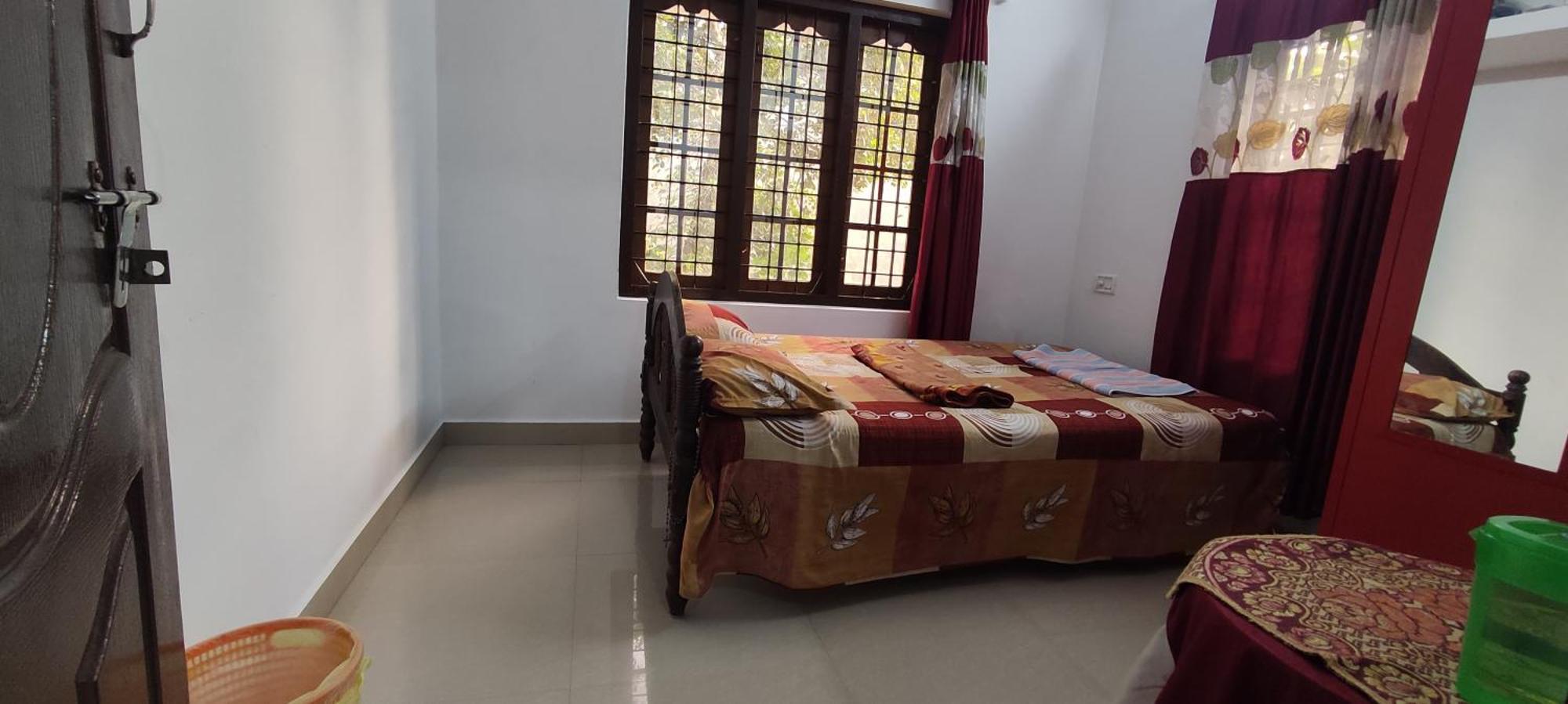 Koonamparayil Home Stay Munnar Anaviratty-Family Only エクステリア 写真